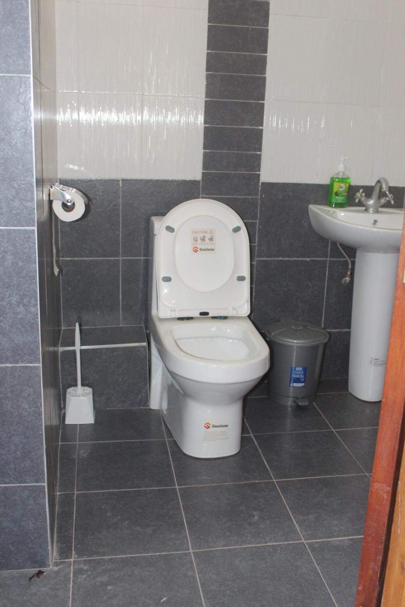 Eshborns House - Near Jomo Kenyatta International Airport And Sgr With Shuttle Services Syokimau Bagian luar foto